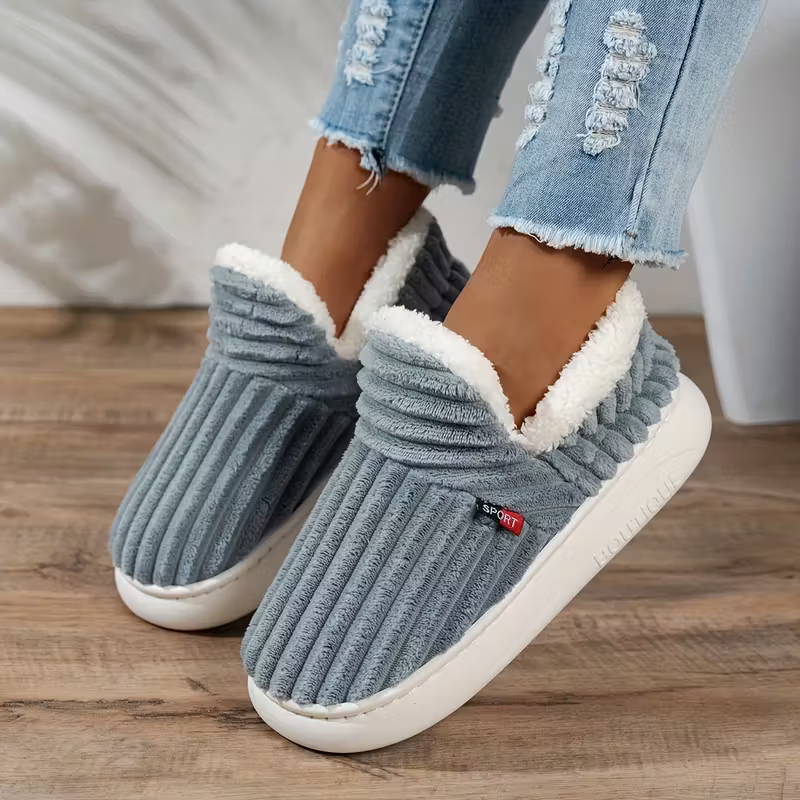 TERO Unisex Cozy & Warm Winter Slippers